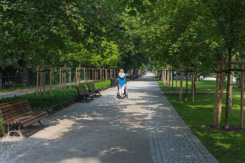 Parkowy Apartament Apartment Вроцлав Екстериор снимка